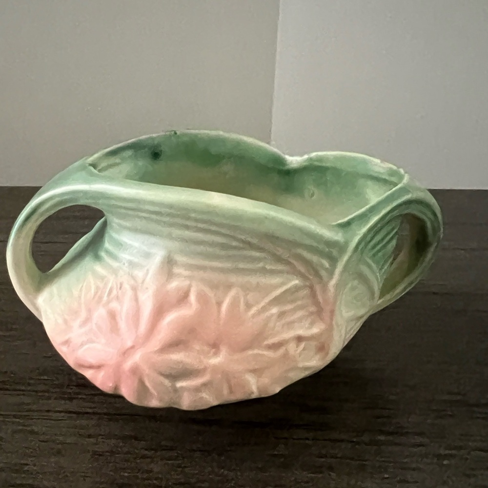 Vintage McCoy Art Pottery “Daisy”